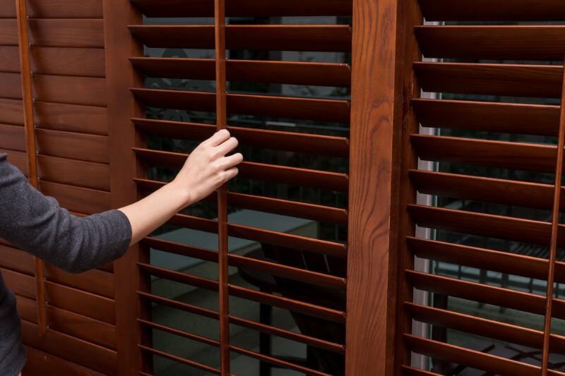 Wood Blind Cleaning